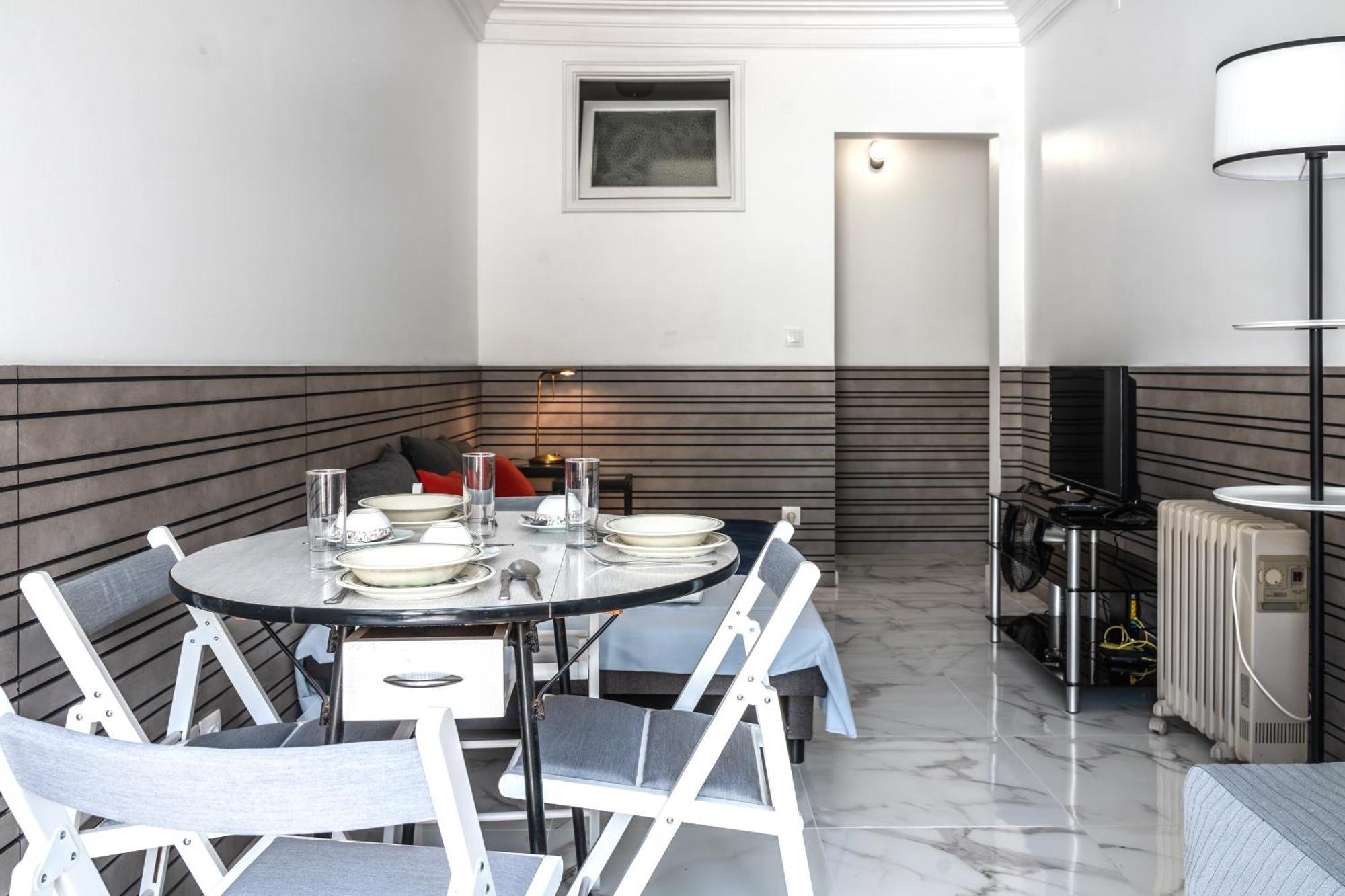 Terrace Deluxe Apartment *